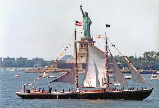 Zwickerstatueofliberty